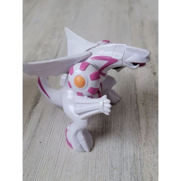 McDonald's 2018 Palkia Pokemon Nintendo toy figure - Picture 2 of 4